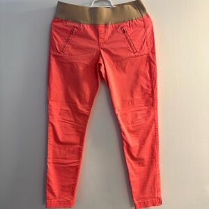 GAP Maternity Coral Skinny Mini Zipped Ankle Pants - Size 12